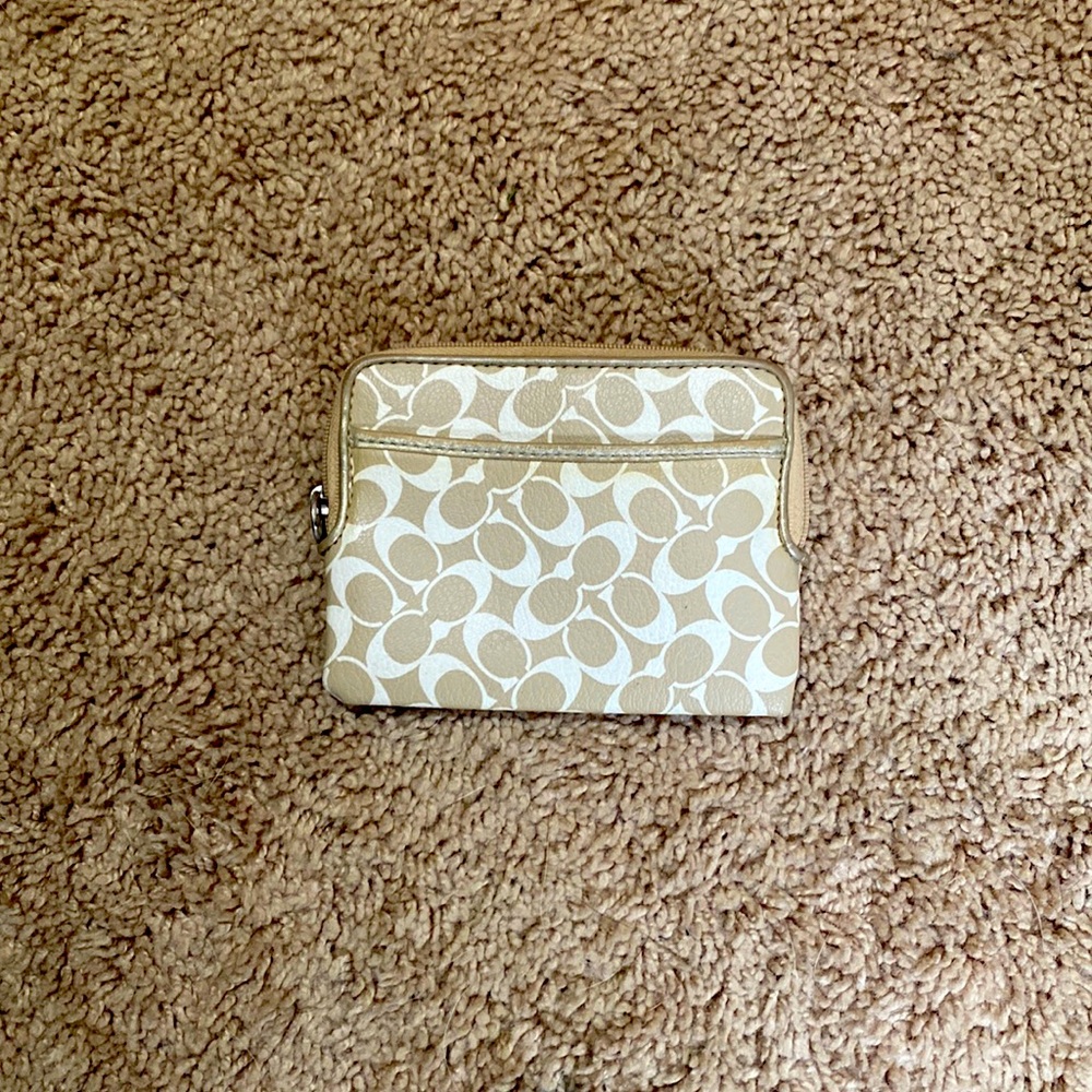 Coach wallet
